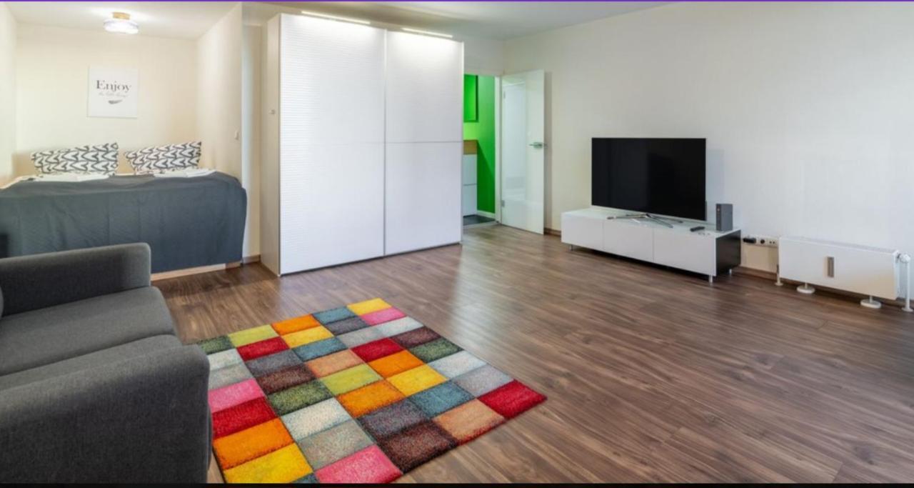 Apartment Am Eiskanal Augsburg Kültér fotó